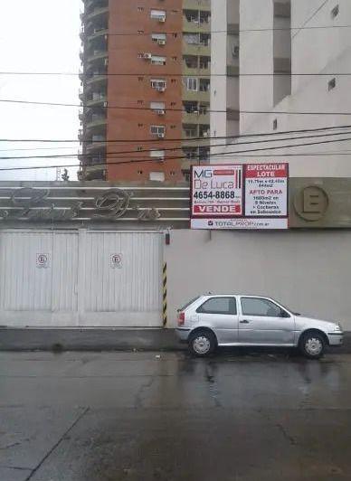 Terreno · 1429m²