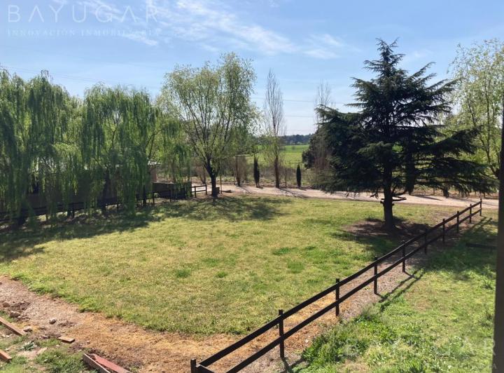 Terreno · 800m² · 2 Dormitorios