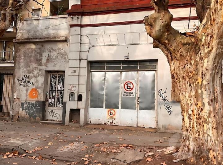 Terreno · 225m²