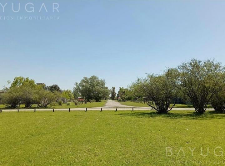 Terreno · 5400m²