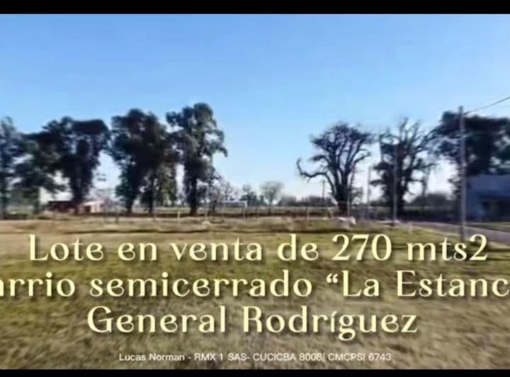 Terreno · 270m²