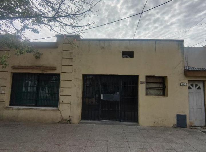 Terreno · 233m²