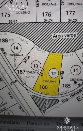 Terreno · 2160m²