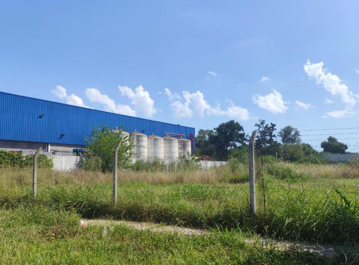 Terreno · 345m²