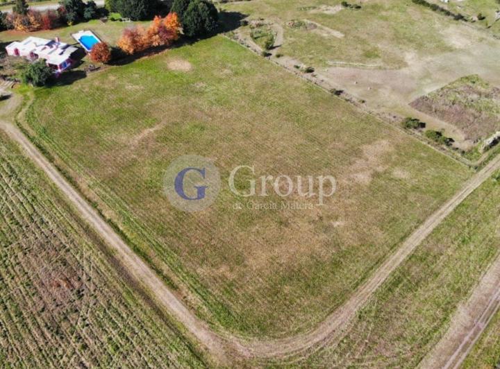 Terreno · 11000m²