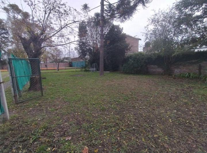 Terreno · 486m²