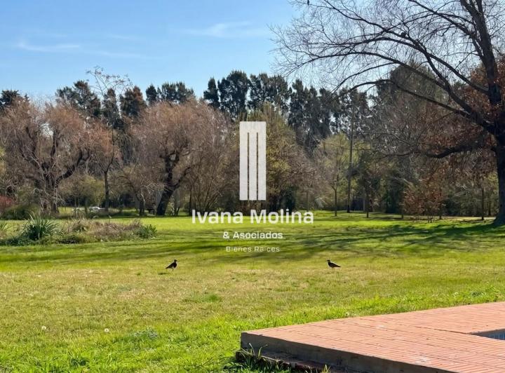 Terreno · 1915m²