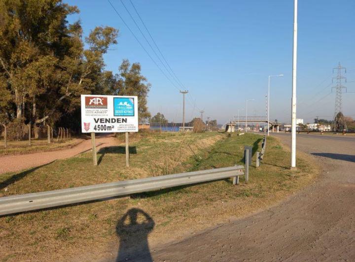 Terreno · 4500m²