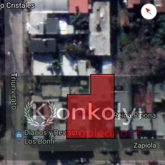 Terreno · 300m²