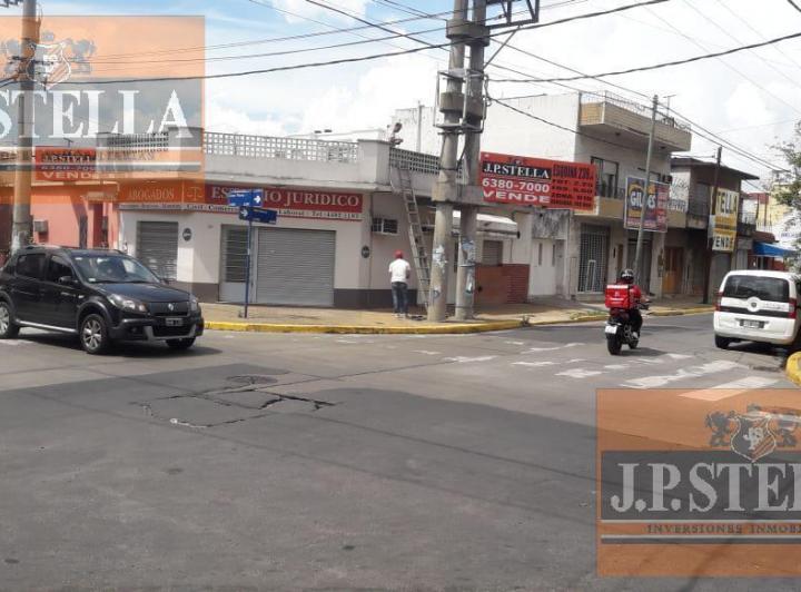 Terreno · 239m²