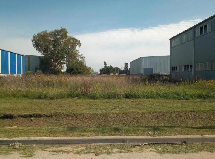 Terreno · 3200m²
