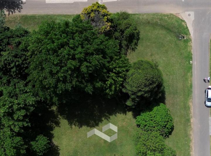 Terreno · 1551m²