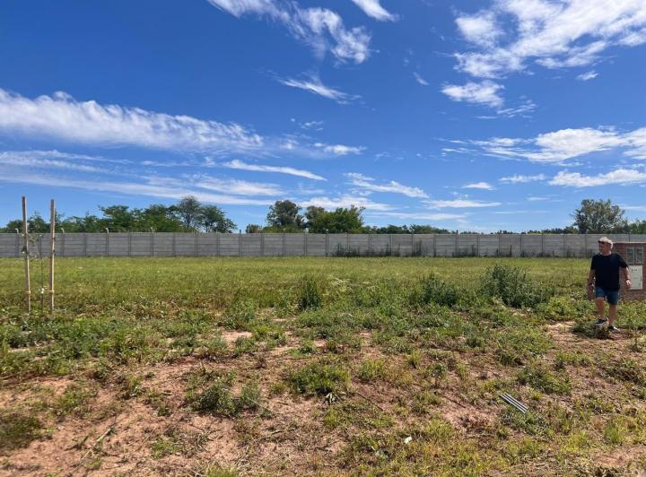 Terreno · 820m²