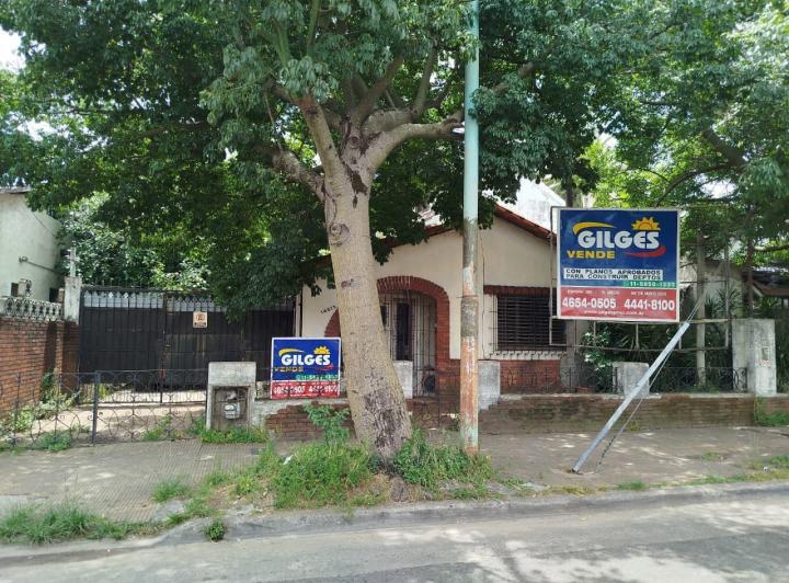 Terreno · 220m²