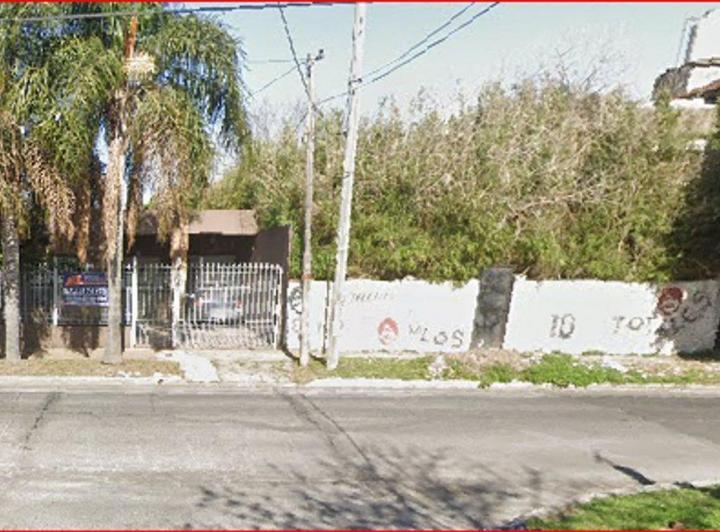 Terreno · 323m²