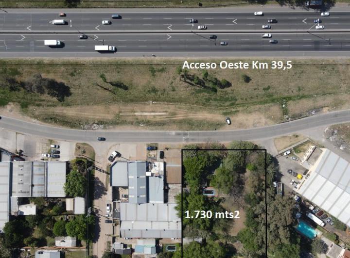 Terreno · 1730m²