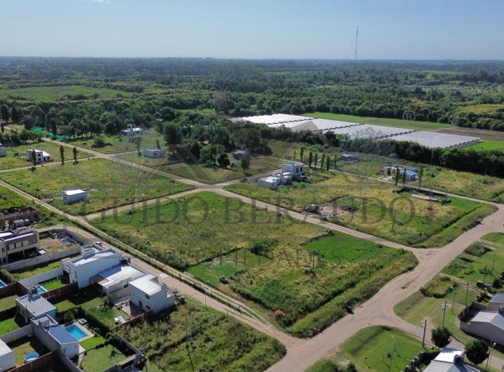 Terreno · 330m²