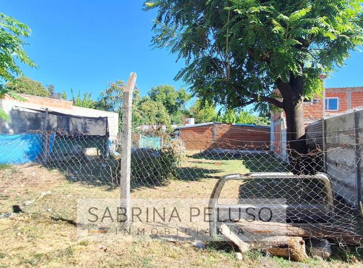 Terreno · 220m²