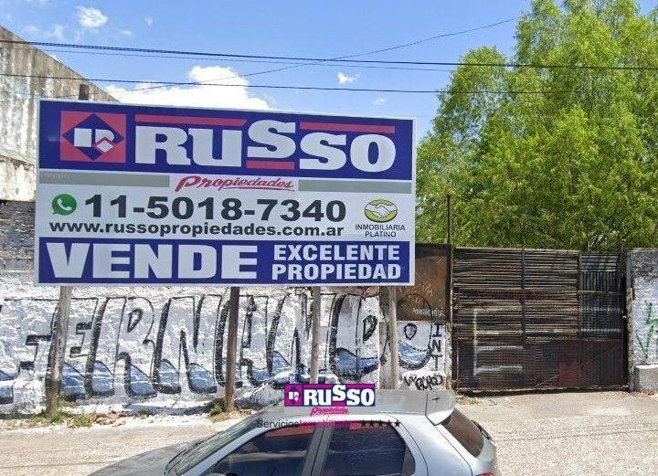 Terreno · 216m²