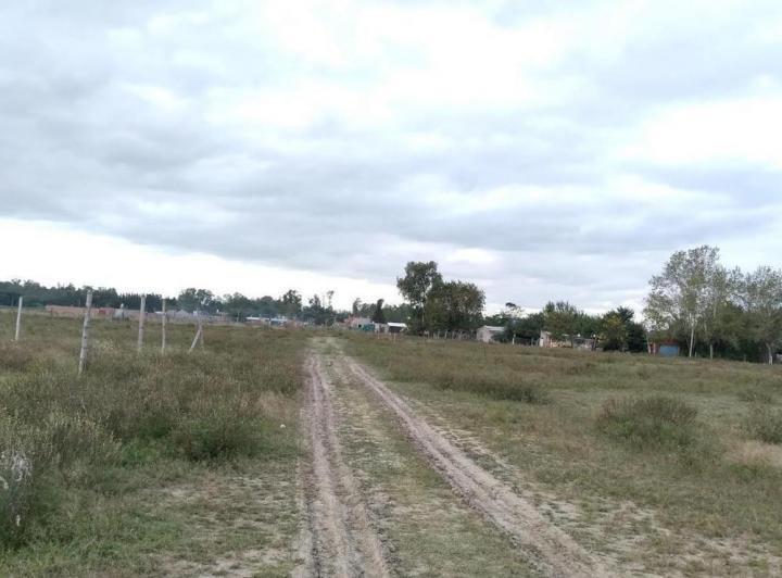 Terreno · 920m²