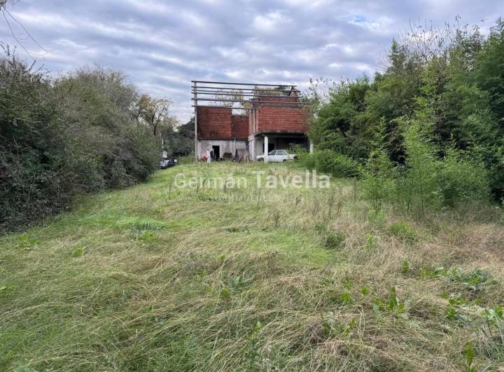 Terreno · 302m²