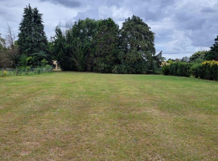 Terreno · 1500m²