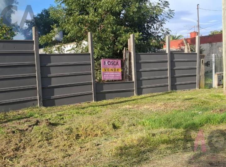 Terreno · 300m²
