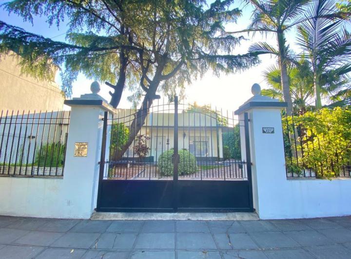 Terreno · 300m²