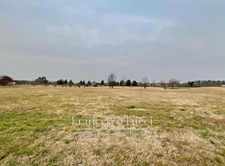 Terreno · 2000m²