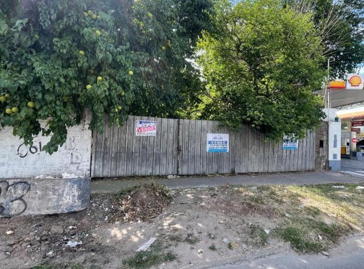 Terreno · 483m²