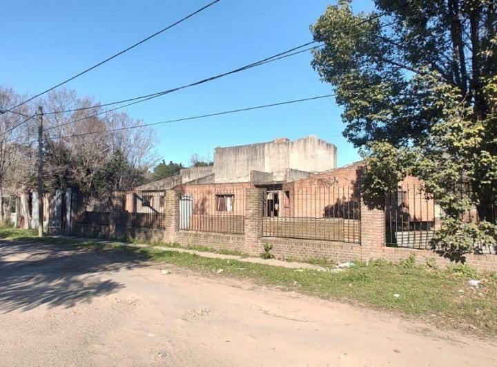 Terreno · 930m²