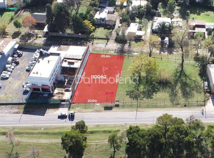 Terreno · 1100m²