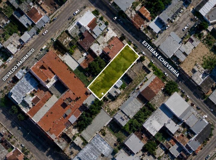 Terreno · 400m²