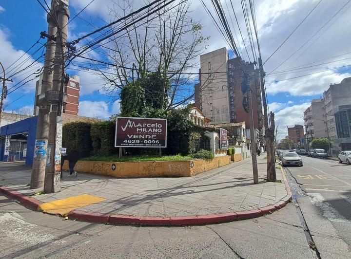 Terreno · 271m²