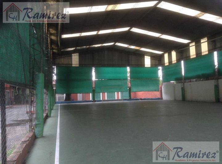 Terreno · 1400m² · 1 Ambiente · 1 Cochera