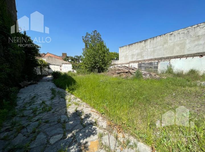 Terreno · 600m²