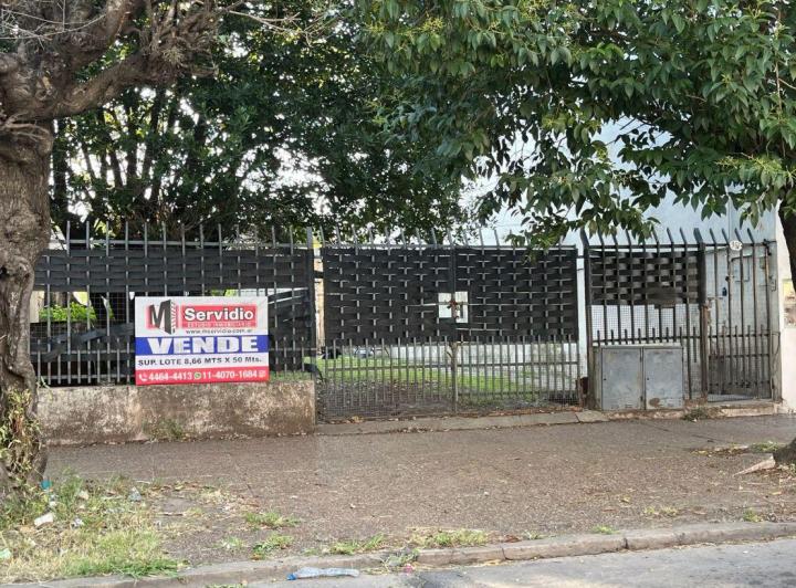 Terreno · 123m²