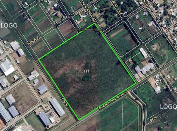Terreno · 111424m²