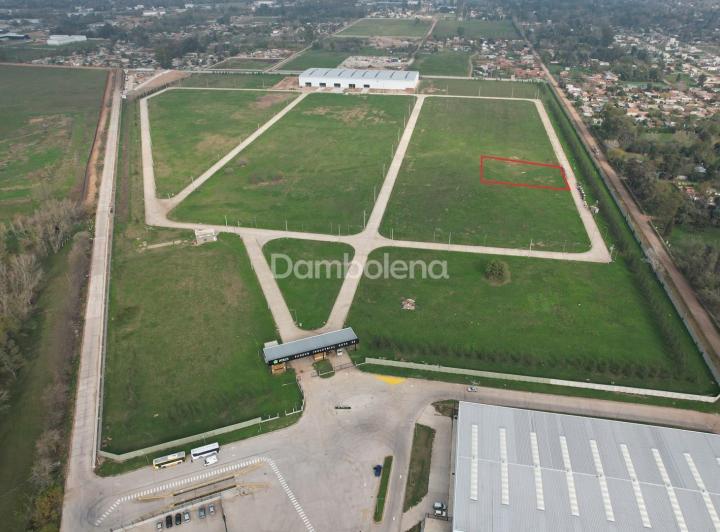 Terreno · 2737m²