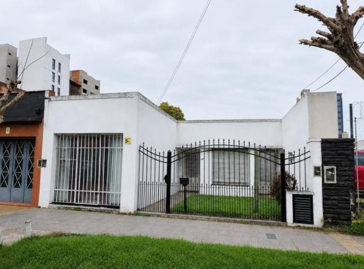 Terreno · 375m²