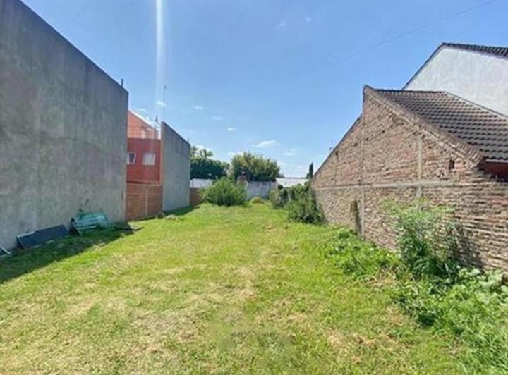 Terreno · 588m²