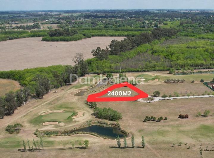 Terreno · 2400m²