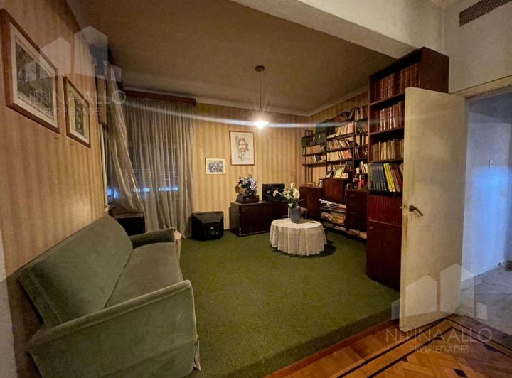 Terreno · 240m²