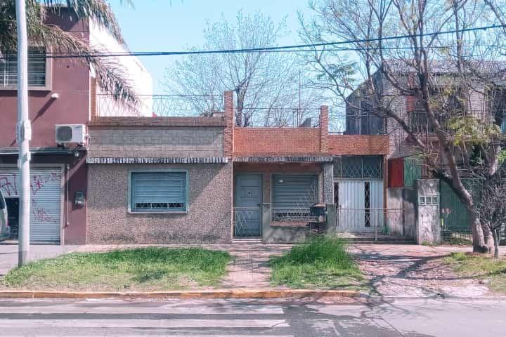 Terreno · 386m² · 3 Ambientes · 2 Cocheras