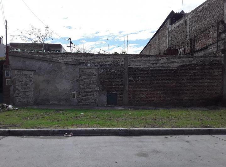 Terreno · 432m²