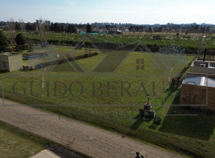 Terreno · 2000m²