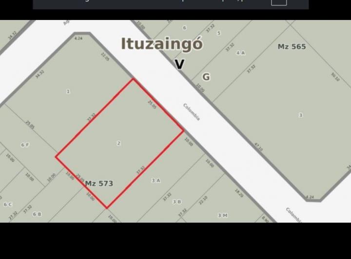 Terreno · 935m²
