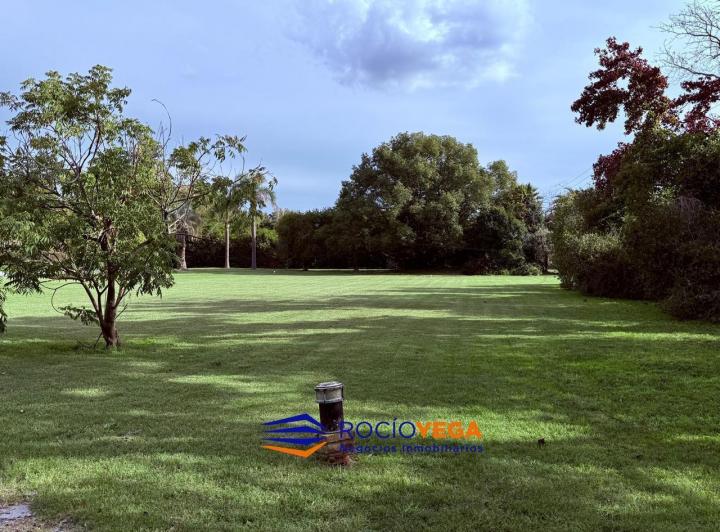 Terreno · 1512m²