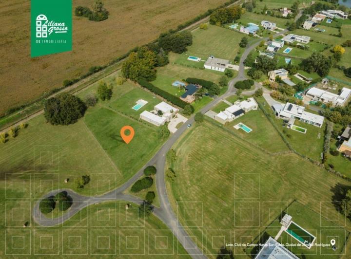 Terreno · 1600m²