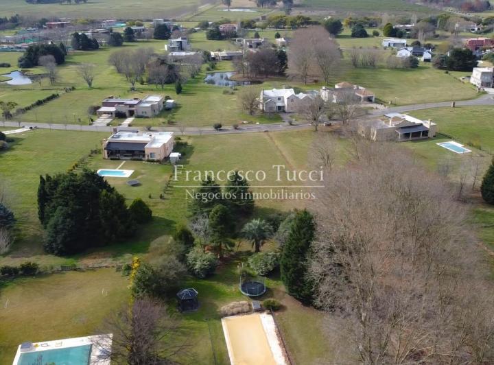 Terreno · 1500m²
